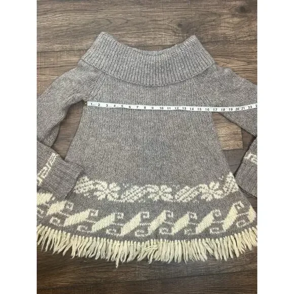 Free People Gray and Cream Knit Fringe Off-Shoulder Sweater - Picture 4 of 7